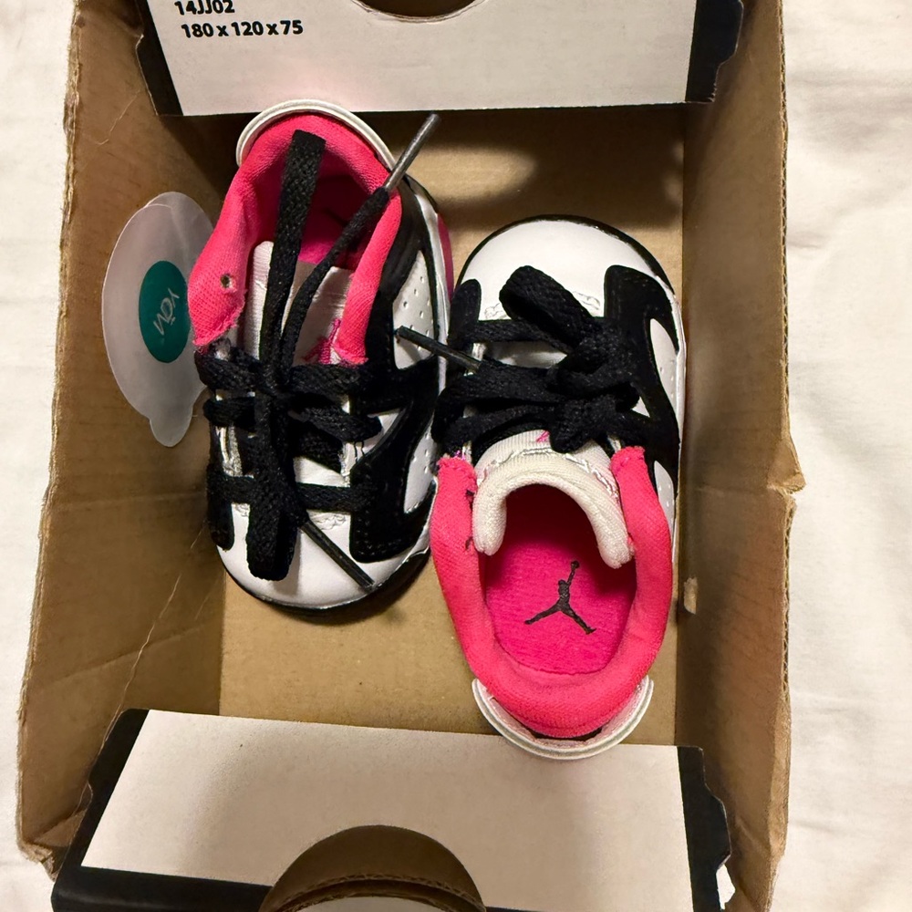 Jordan Kids' Black and Pink Sneakers